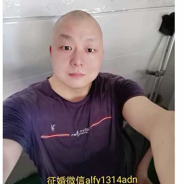 45岁岁湖南单身帅哥 - 宜宾吉缘网